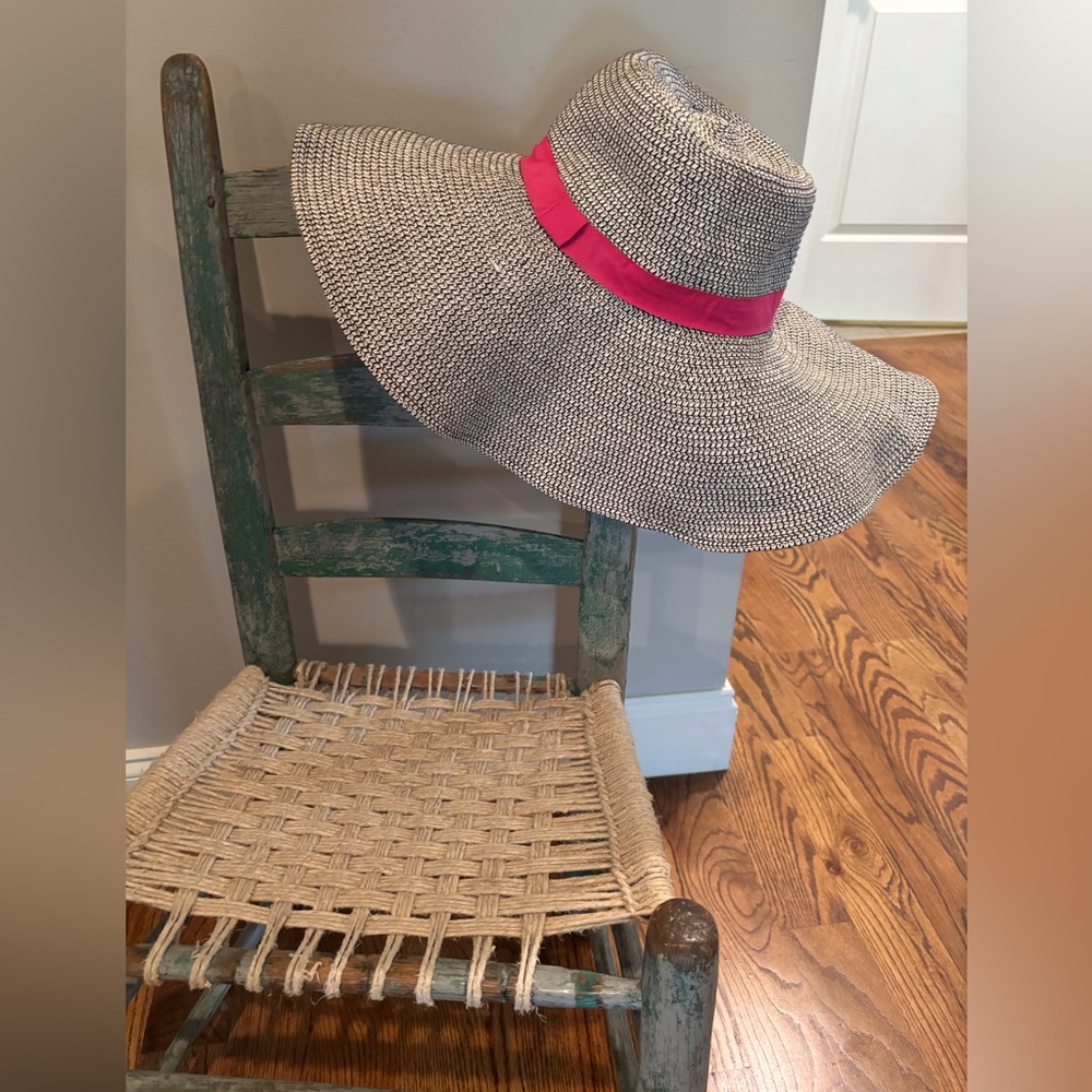 sofia by sofia vergara Neutral Straw Sun Hat with Pink Band